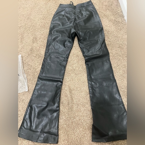 WHITE fox Black Leather pants - Picture 4 of 4